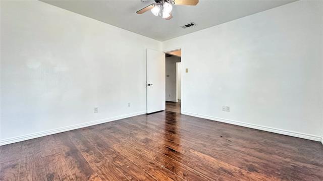 Building Photo - 1301 Quail Dr