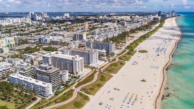 Building Photo - 345 Ocean Dr