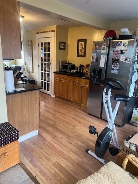 Building Photo - 9 Broad St