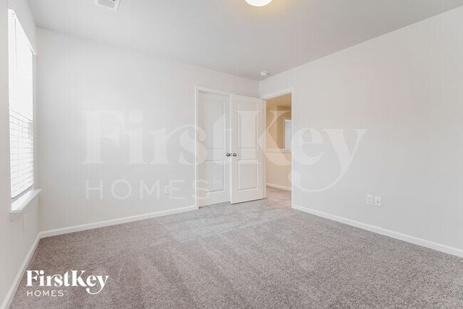 Building Photo - 507 Carronade Ct