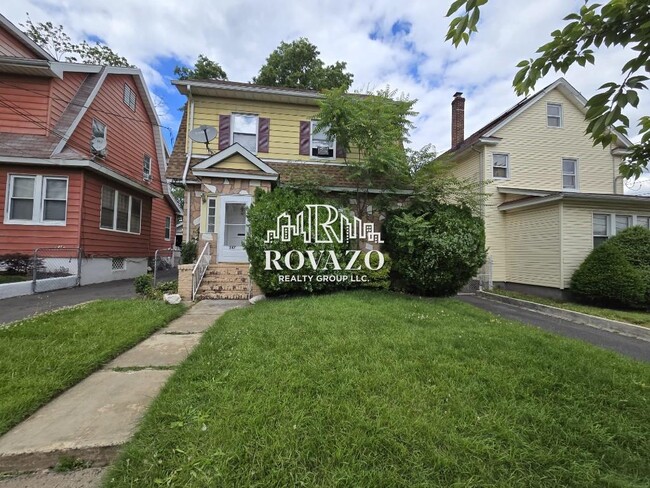 Primary Photo - 247 Williamson Ave