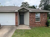 Building Photo - 341 Graystone Cir