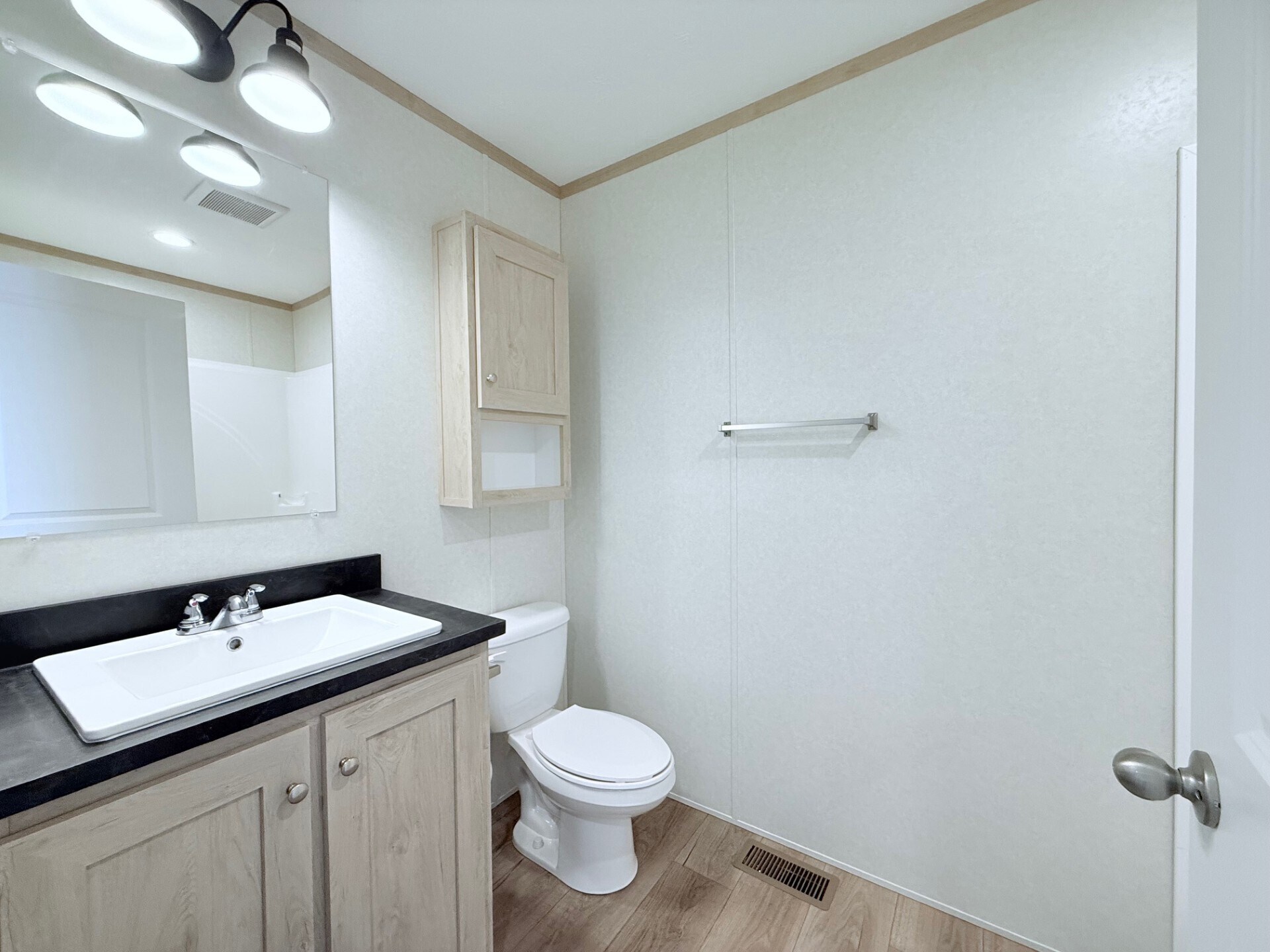 Building Photo - 52758 S Yorktown Ct