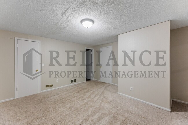 Building Photo - 1837 S Stacey St