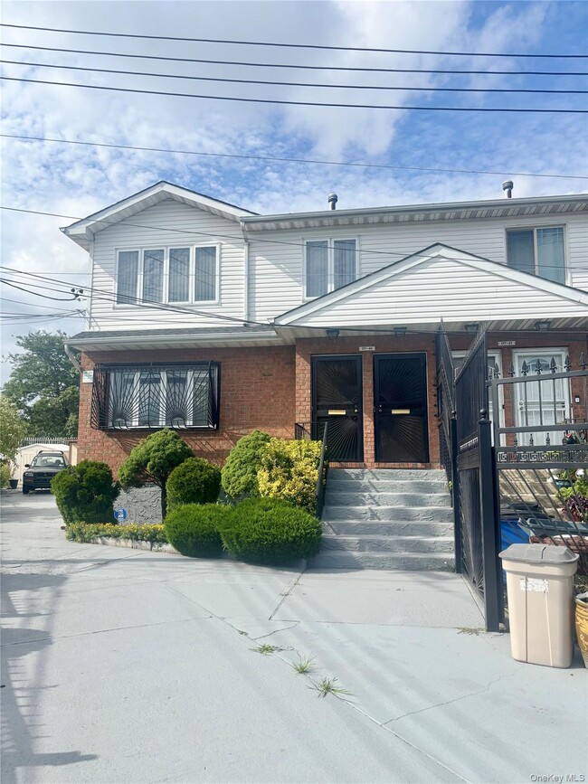 Building Photo - 177-45 Meadow Rd