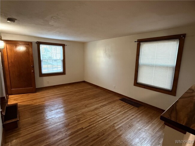 Building Photo - 161 Pullman Ave