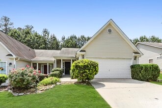 Building Photo - 2177 Red Oak Cir