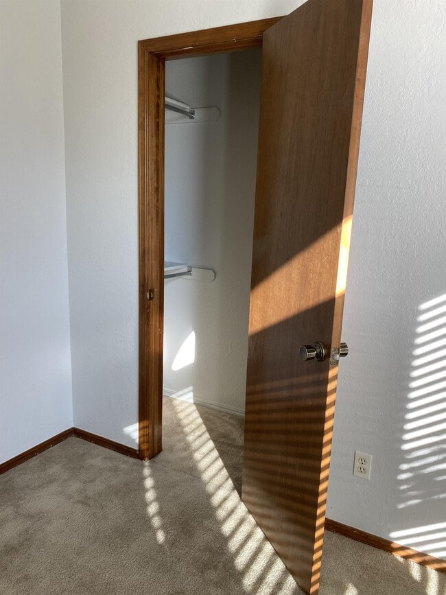 Building Photo - 541 NW 170th St