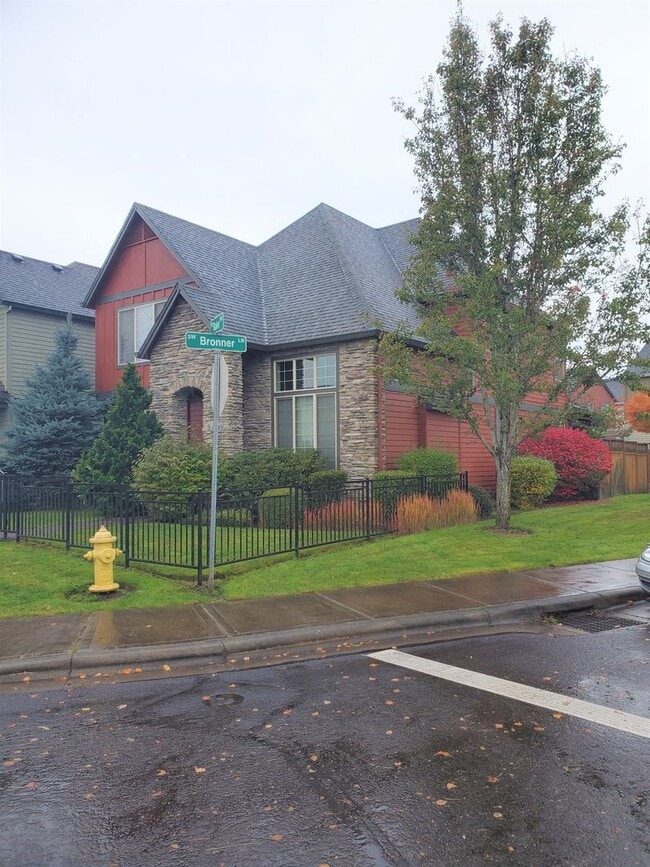 Building Photo - Great Home in Sherwood! Primary Suite on M...