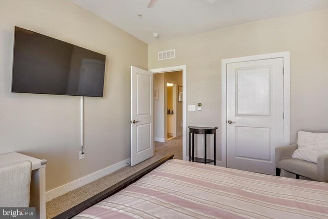 Building Photo - 1222 Main Line Blvd