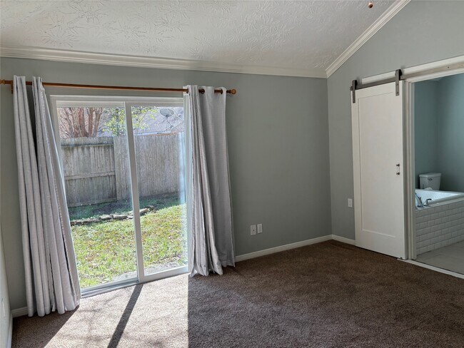 Building Photo - 4026 Meadowgold Ln