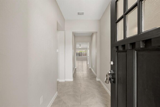 Building Photo - 18314 Pelham Holw Trl