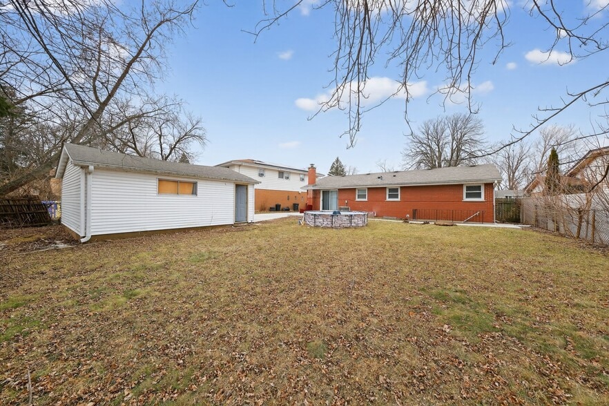 Building Photo - 4107 Applewood Ln