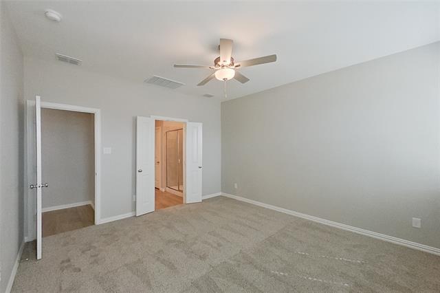 Building Photo - 260 Jenkinson Dr