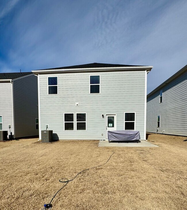 Building Photo - Beautiful 4BR/3BA Home in Parkside Crossing