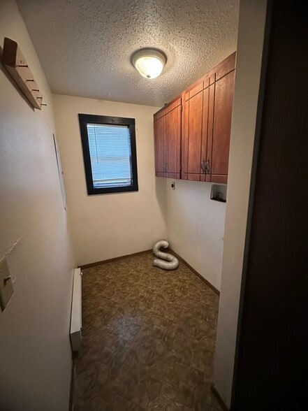 Building Photo - 2001 19th Ave W