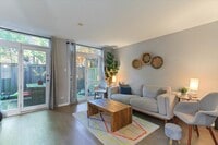 Building Photo - 2 bedroom in Chicago IL 60614