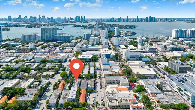 Building Photo - 1611 Michigan Ave