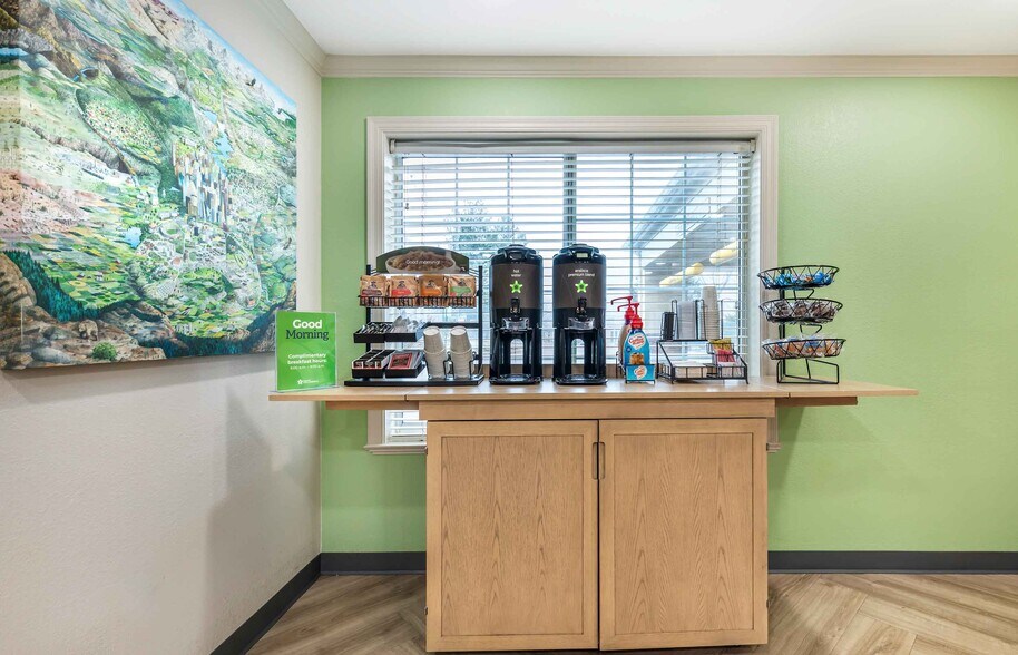 Building Photo - Furnished Studio-Washington, DC - Alexandria - Eisenhower Ave.