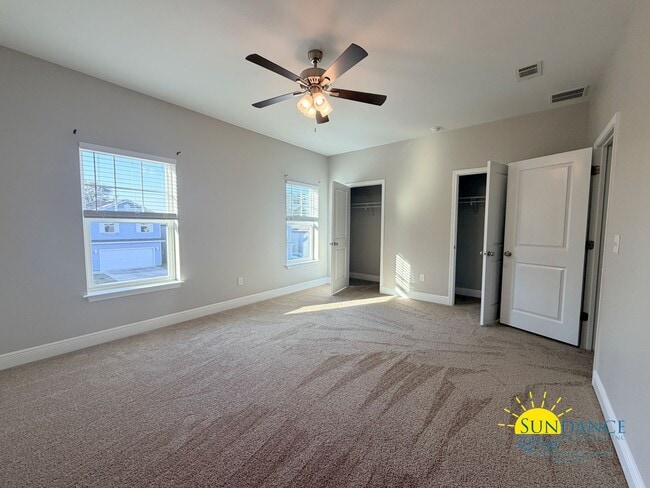 Building Photo - Gorgeous 4 Bedroom Home in Shiloh Place