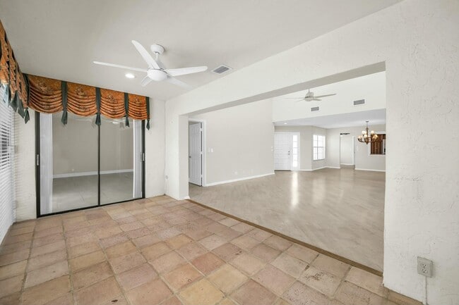 Building Photo - 11206 Applegate Cir