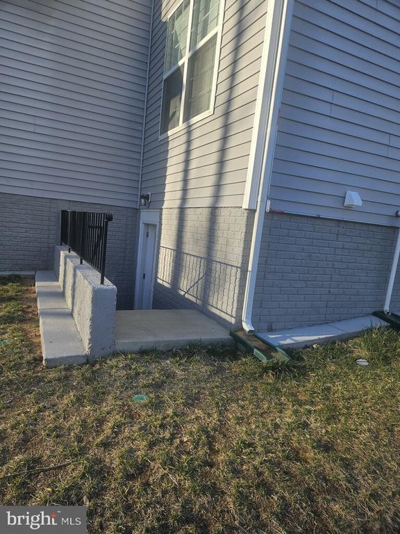 Building Photo - 106 Dribbler Wy