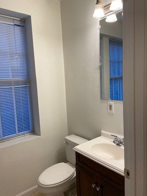 Building Photo - 2511 Eutaw Pl