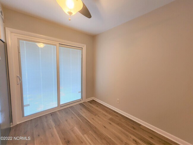 Building Photo - 5 Portwest Townhouses Dr