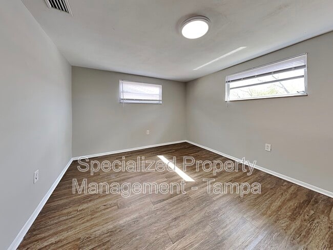 Building Photo - 6116 1st Ave