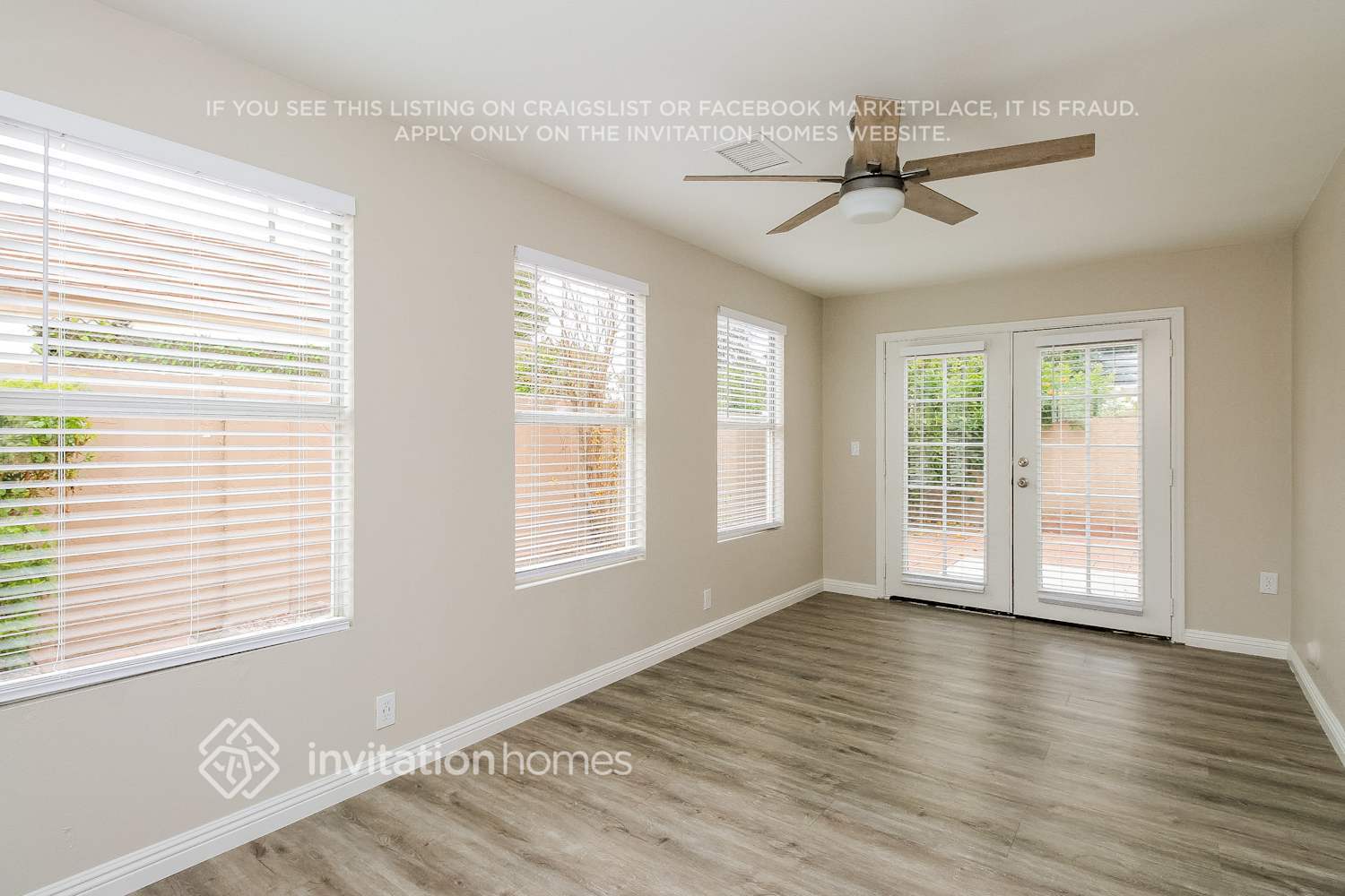 Building Photo - 414 S Lake Mirage Dr