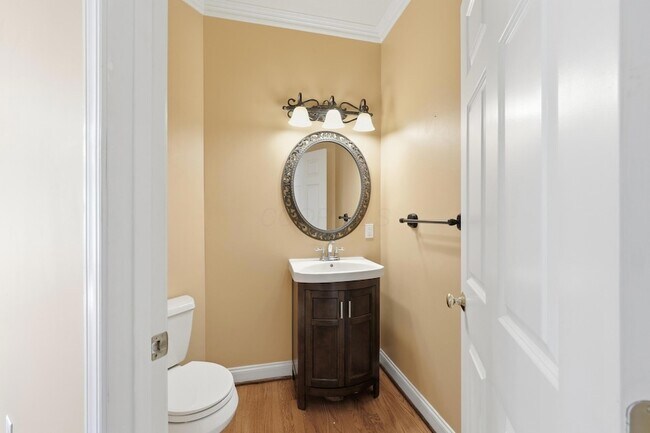 Building Photo - 4823 Vista Ridge Dr