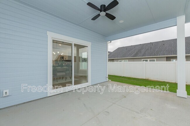 Building Photo - 2125 Oxon St