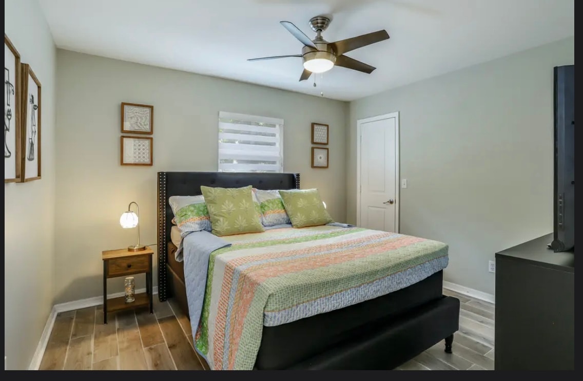 Building Photo - 1518 SE 32nd St