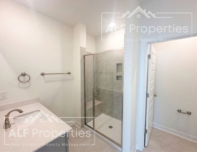 Building Photo - Luxury Downtown Wake Forest Living – Brand-New End Unit with Rooftop Terrace