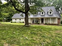 Building Photo - 509 Castlewood Trail