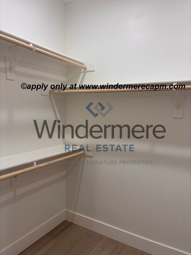 Building Photo - Brand New 3-Bedroom Home with gorgeous Modern Finishes!!