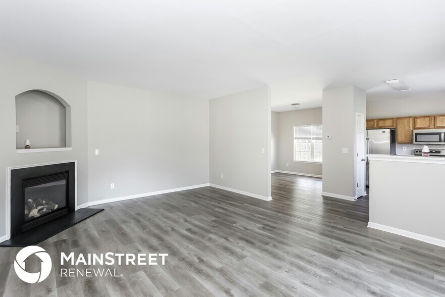 Building Photo - 10941 Shelly Renee Dr