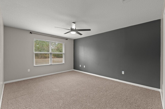 Building Photo - 6406 Arcadia Bluffs Ave