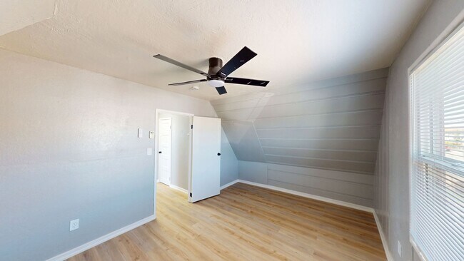 Building Photo - 3619-3619 San Leandro St