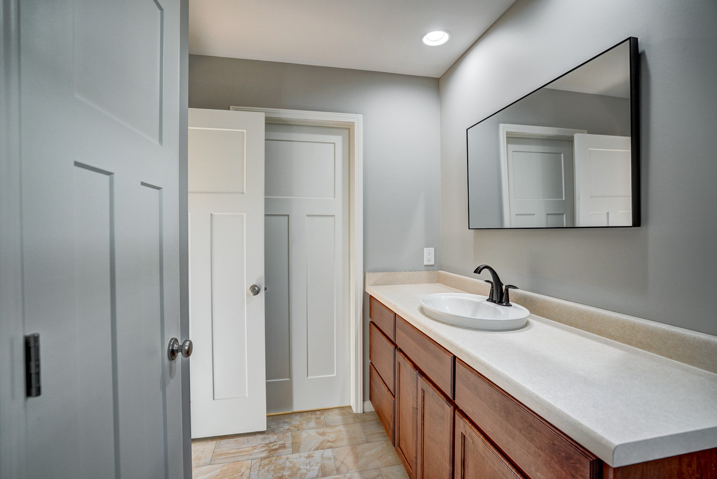 Master Bath - 9121 Weatherstone Rd