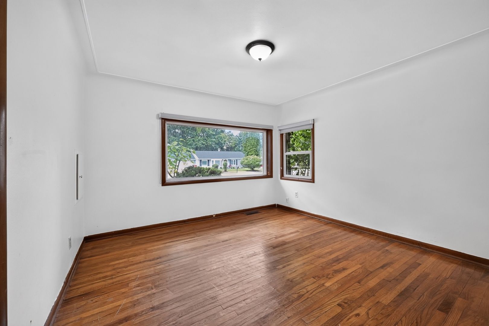Building Photo - 20880 Avon Ln