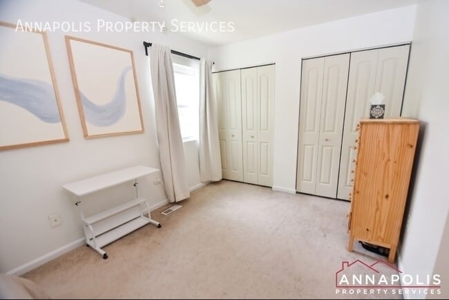 Building Photo - 1625 Hilltop Rd