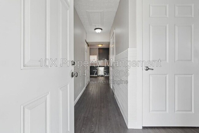 Building Photo - 1015 Lockbourne Rd