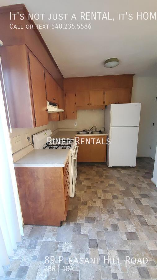 Building Photo - 89 Pleasant Hill Rd