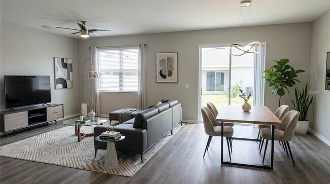 Building Photo - 11505 Southern Creek Dr