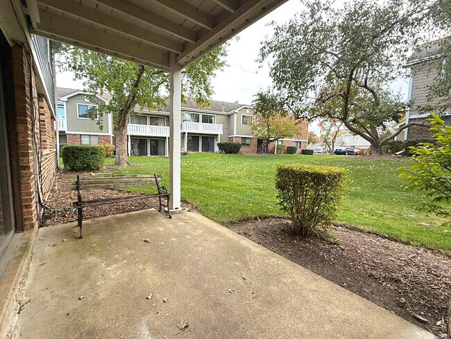 Building Photo - 314 Wildberry Ct