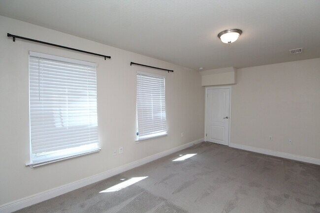 Building Photo - Spacious Cottage-Style Home Near UWF, Navy Federal & West Florida Hospital with Private HUGE Upst...