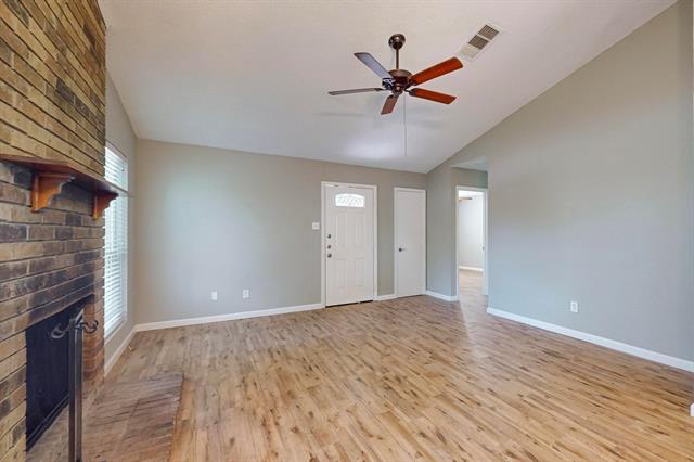 Building Photo - 800 Lee St