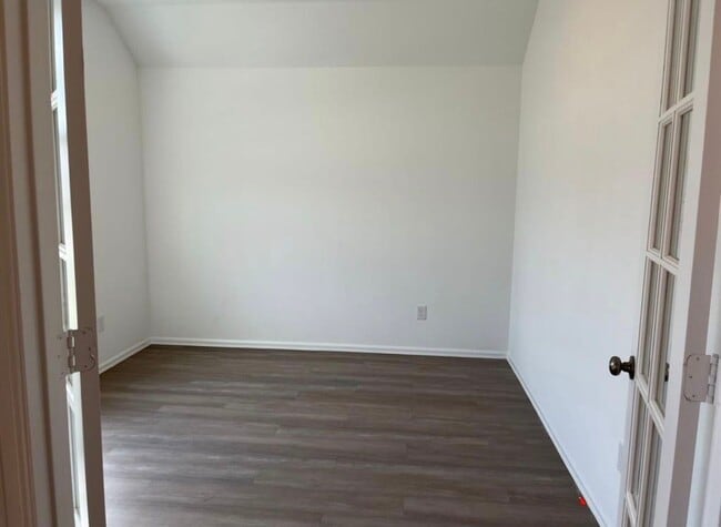 Building Photo - 5224 Pine Pass Dr