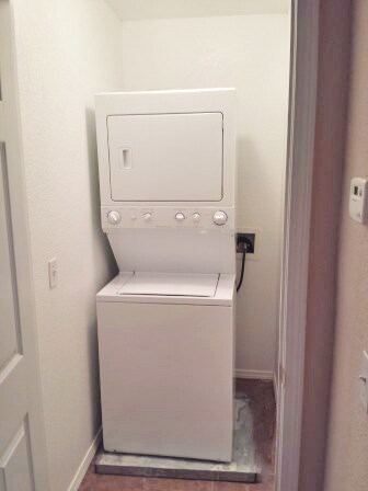 Building Photo - 2223 W Deane St